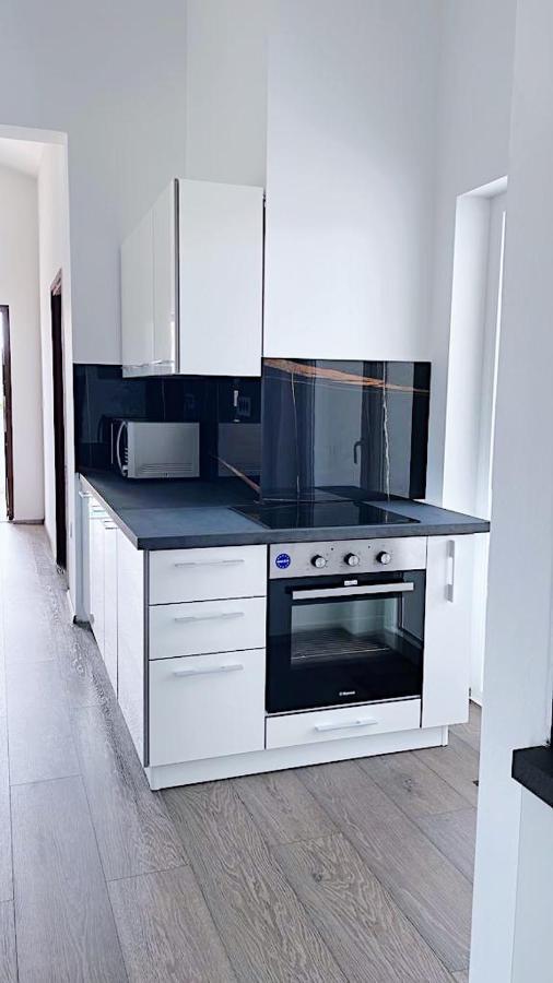 Apartmani Marin Medulin Eksteriør bilde