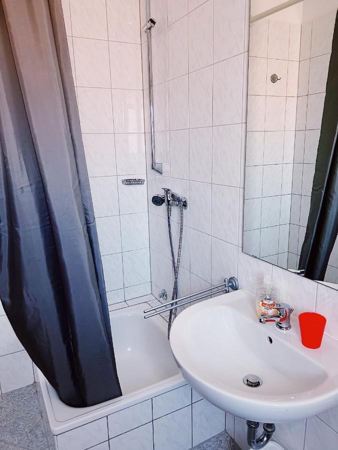 Apartmani Marin Medulin Eksteriør bilde