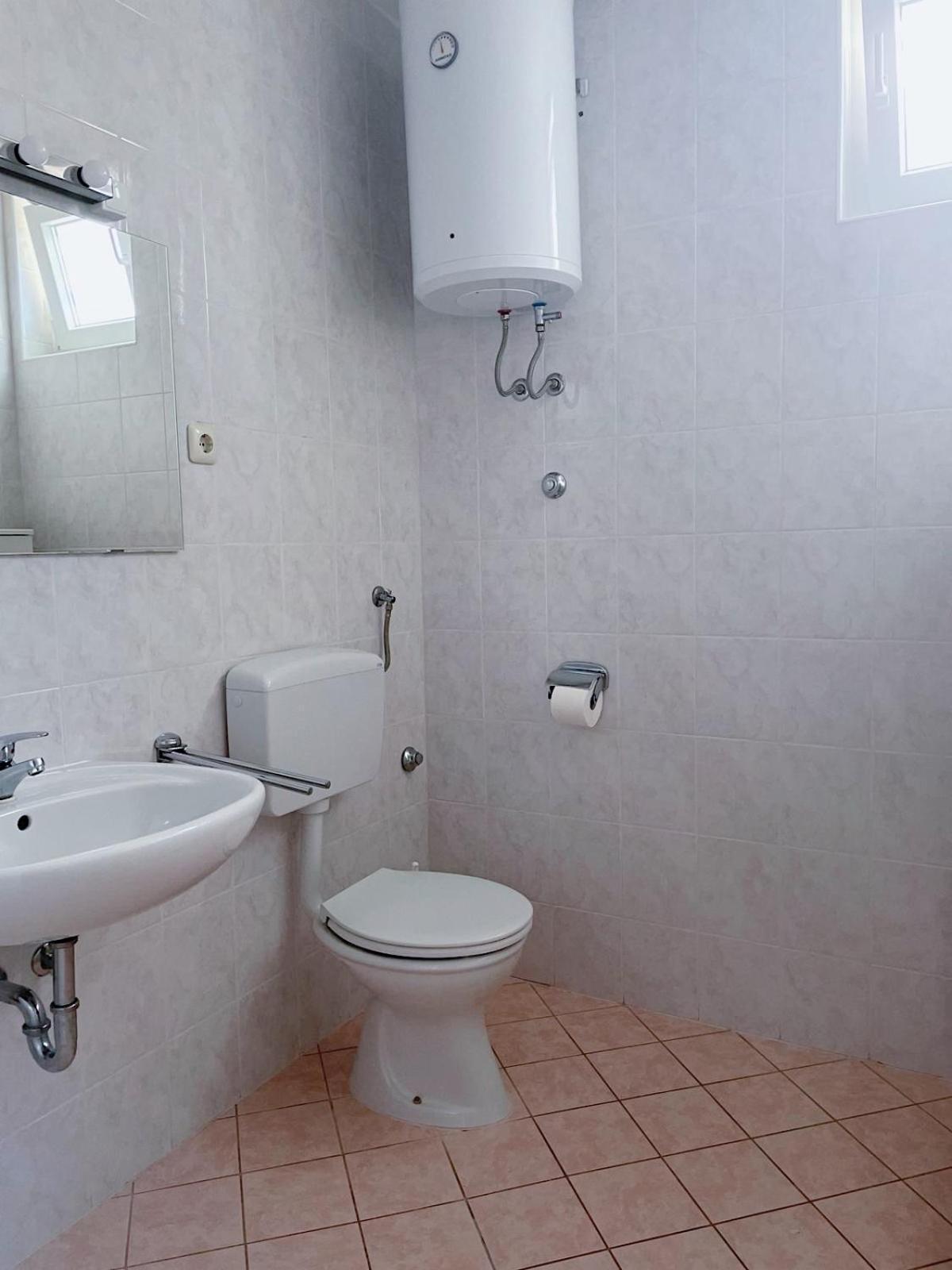 Apartmani Marin Medulin Eksteriør bilde