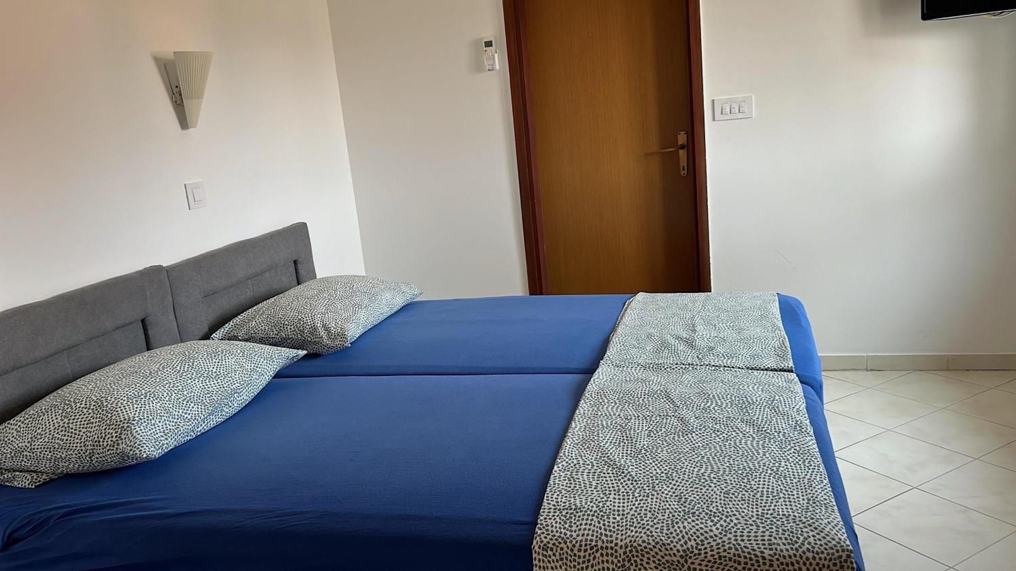 Apartmani Marin Medulin Eksteriør bilde