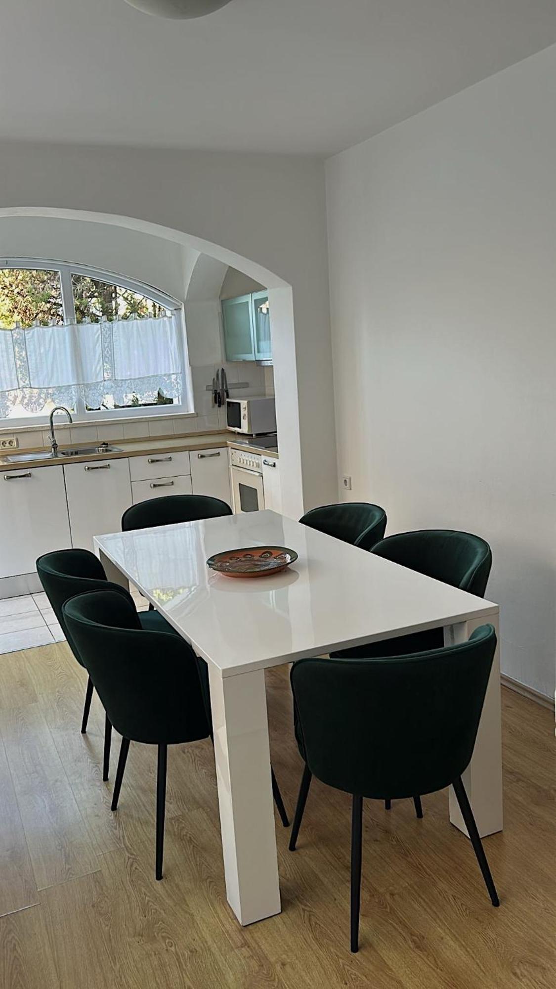 Apartmani Marin Medulin Eksteriør bilde